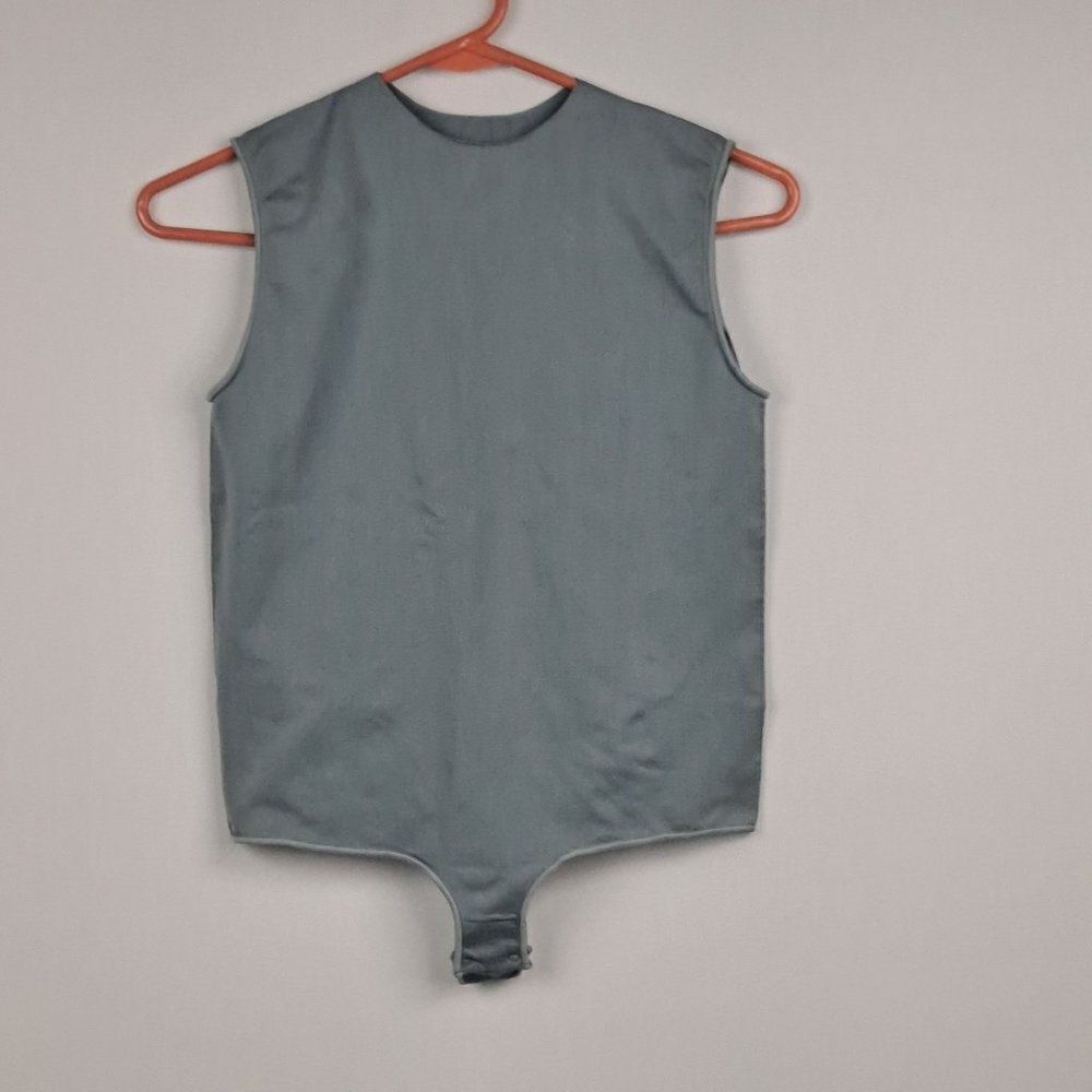 Skims ladies bodysuit NWOT
